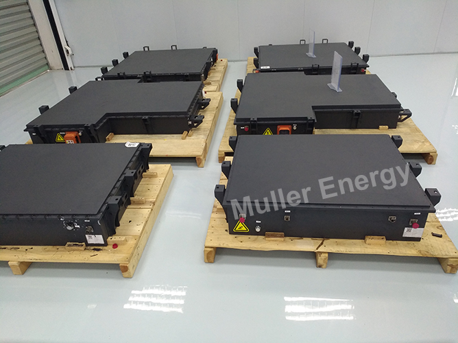 Lithiumion battery pack for passanger vehicle