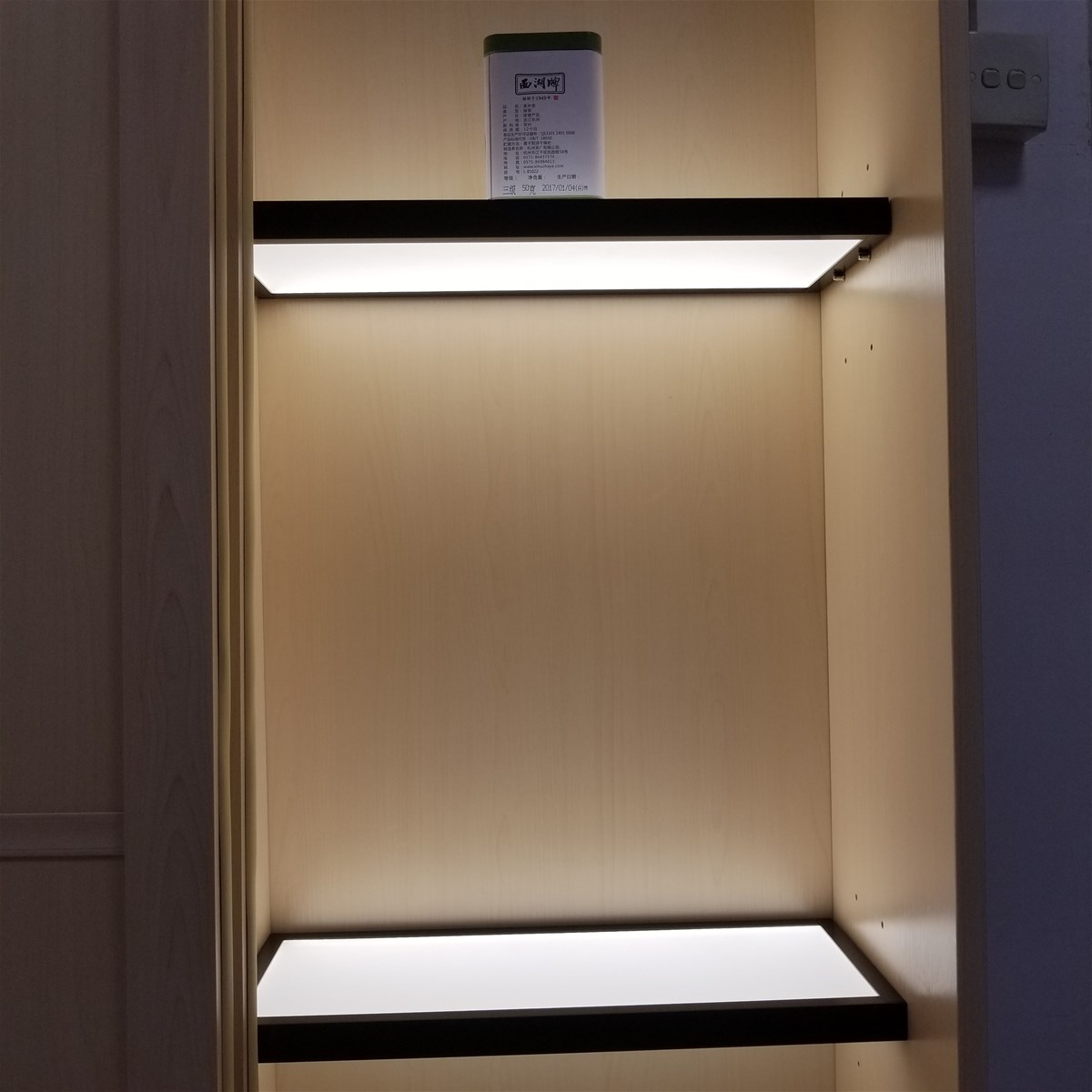 LED under Cabinet Light Laminate Wooden Shelf Light