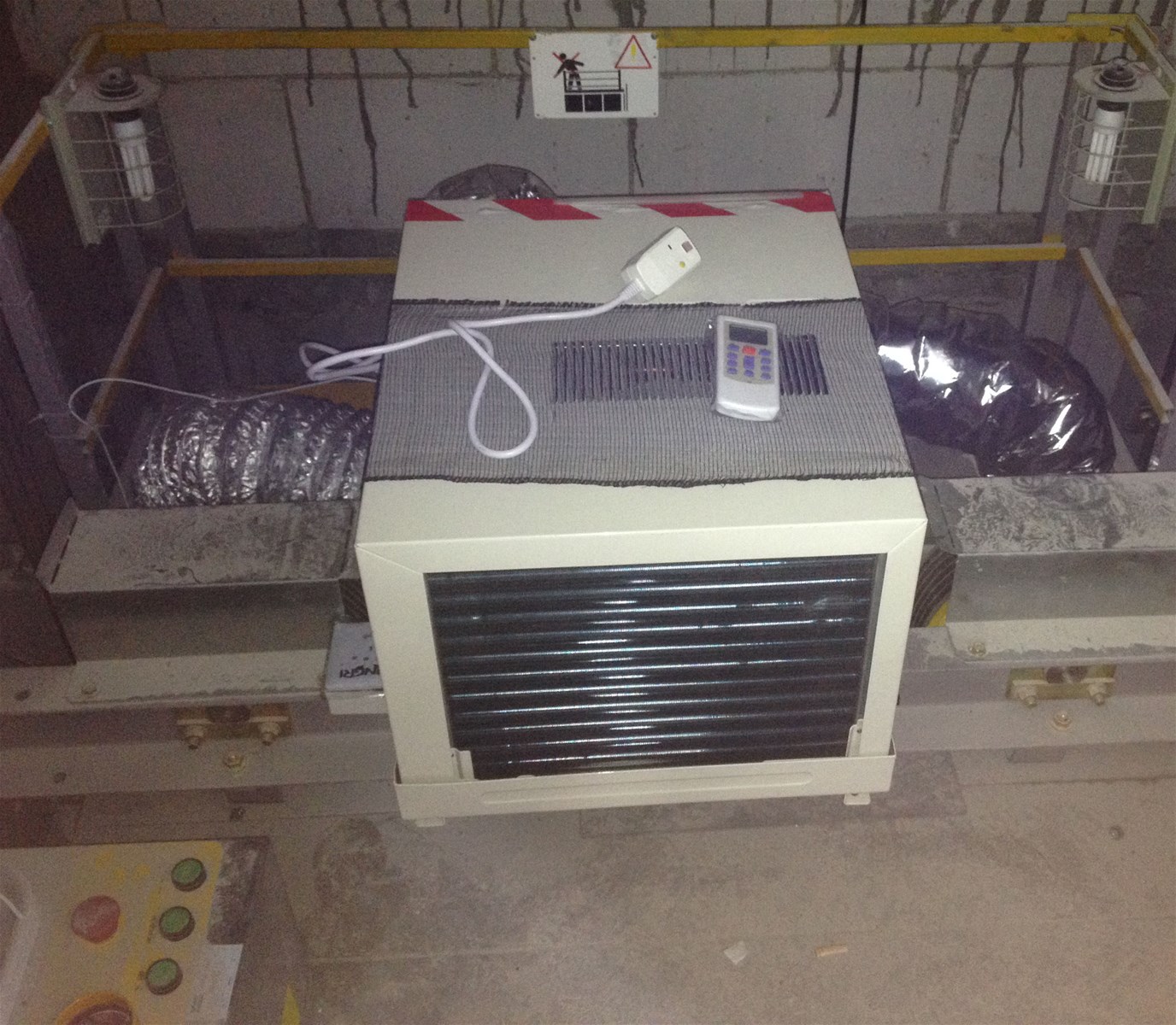 lift air conditioner without condensed water