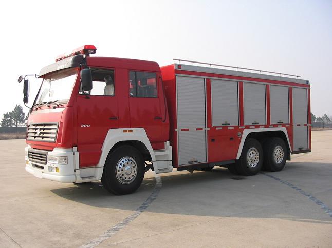 12T12M3 FOAM HOWO FIRE TRUCK 6x4