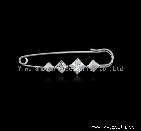 Fashion Jewelry Rhinestone Garment Brooches Decoration Lapel Shawl Pin Pendant