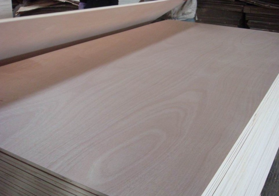 Okoume PlywoodFurniture plywood construction plywoodrehardwood plywood1220X2440MM1250X2500MMBBCC E0E1E2