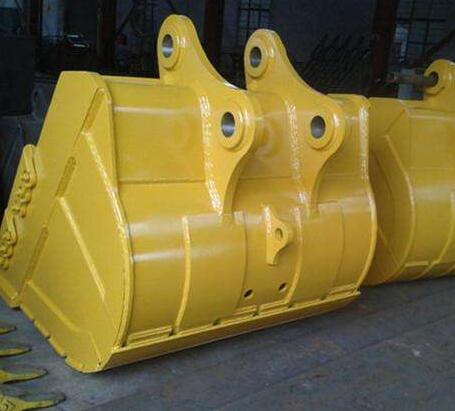 EXCAVATOR BUCKETSEXCAVATOR CYLINDERS