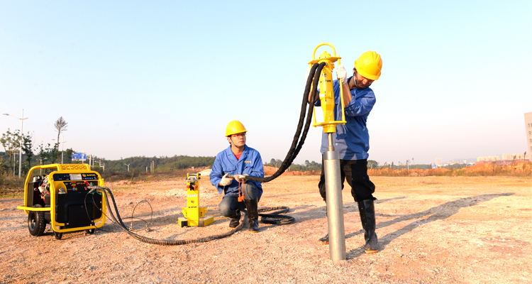 Portable Mini Hydraulic press static Pile Driver hydraulic Ground Rod Drivers