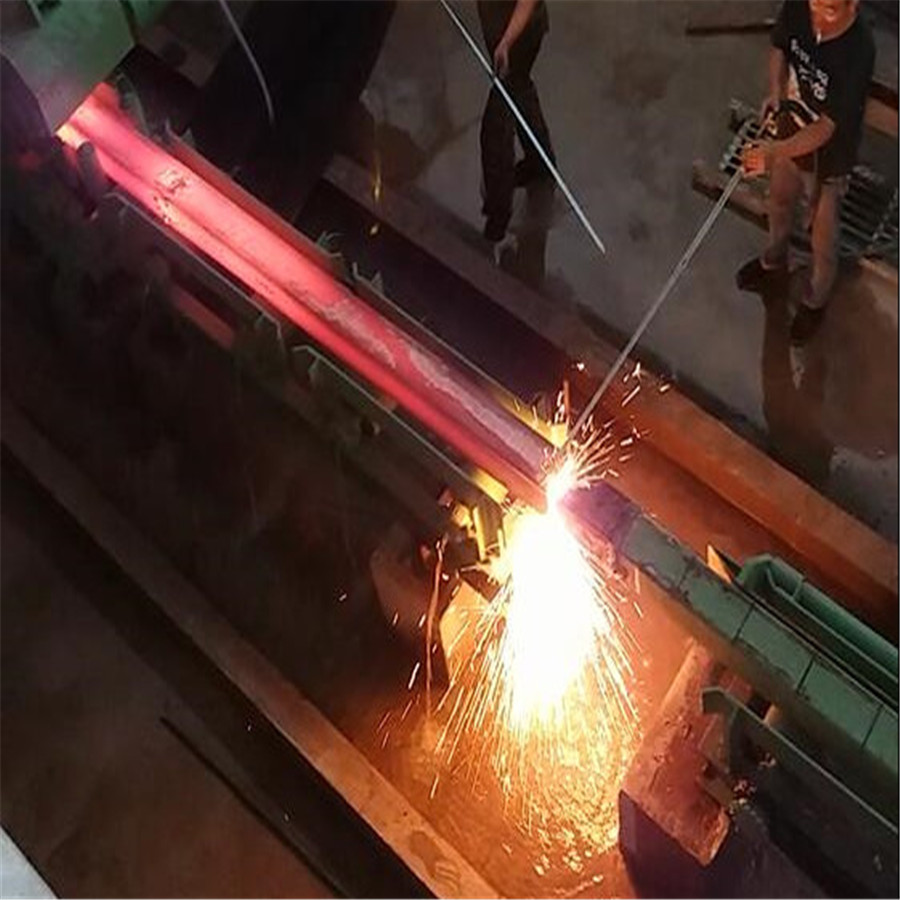 Two strands R4 meter continuous casting machine