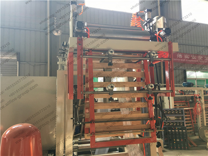 Compact Design Film Blowing Machine Extrusion Output 35 KgH With Fixed Die Head