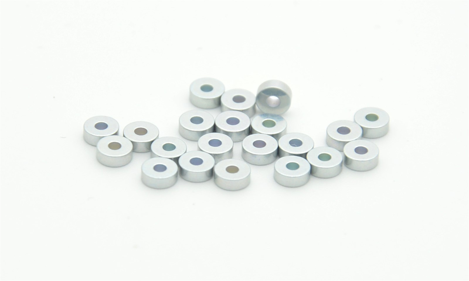 Ring sintered NdFeB magnets with zinc coating