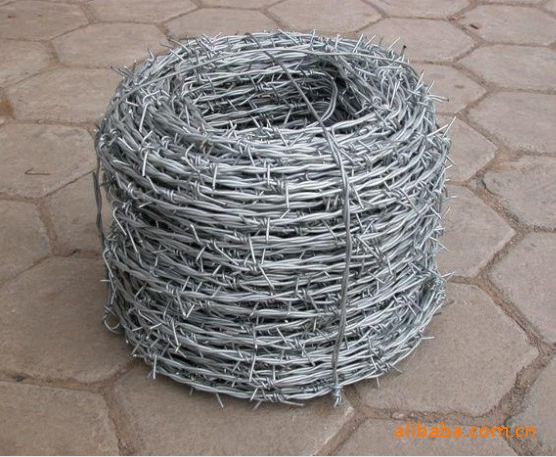 PVC Coated Galvanized Barbed Wire Fence Mesh