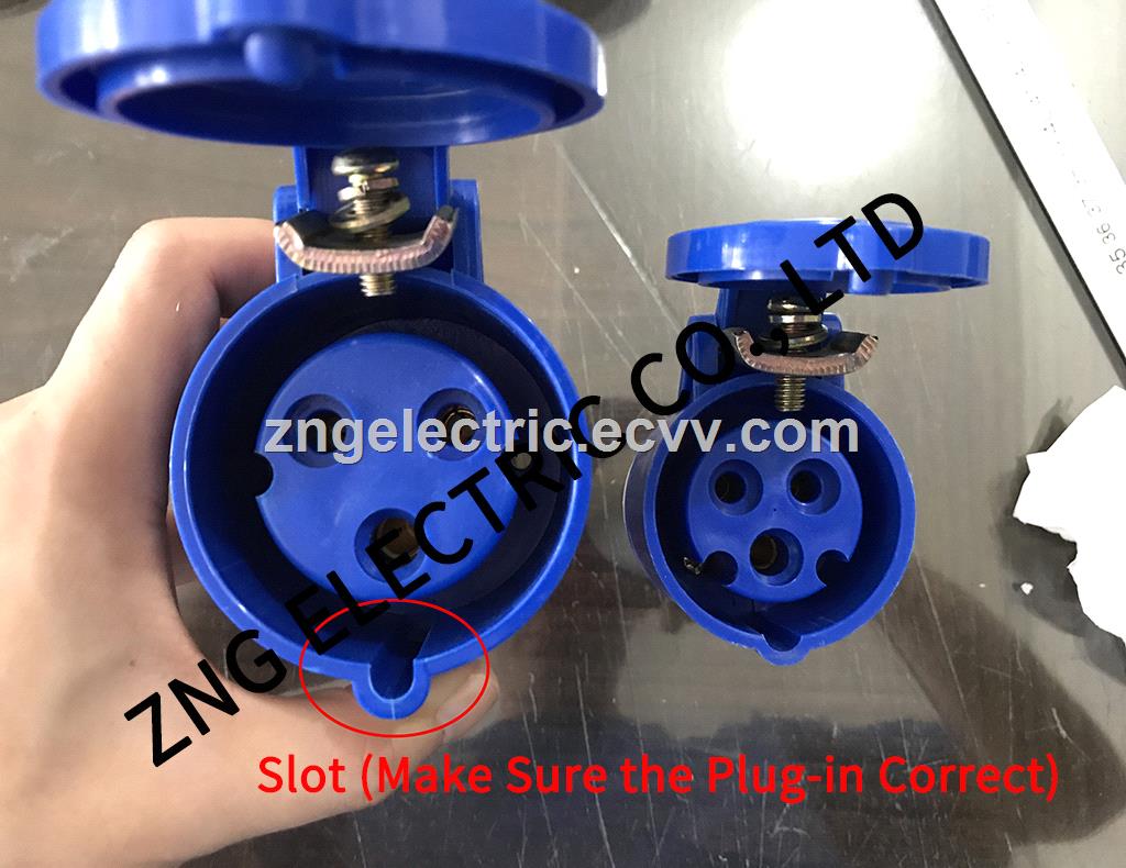 Industrial Connector 32A3P IP44 Splashproof