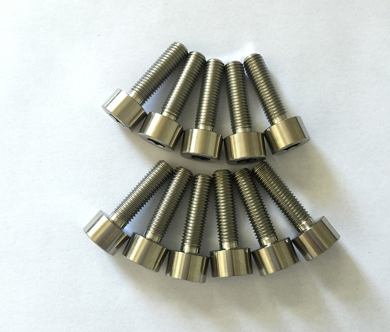 DIN912 gr2 gr5 titanium bolts for industry