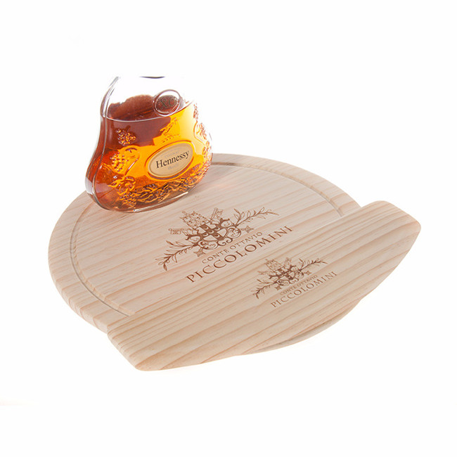 Factory Wholesale Ecofriendly Natural Safe Handmade Wood Pizza Board Bread Board Diameter 32cm