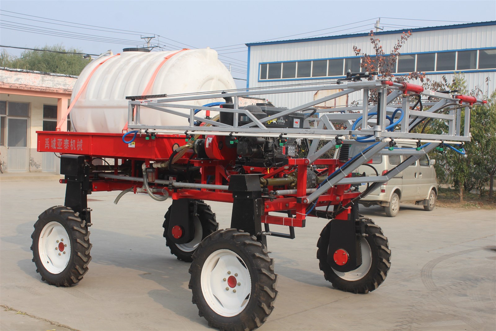 self propelled boom sprayer cotton pesticide sprayer