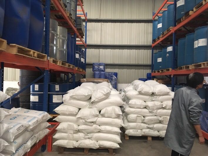 246Tri6aminocaproic acid135triazineIrgacor L190 replacerCAS80584914