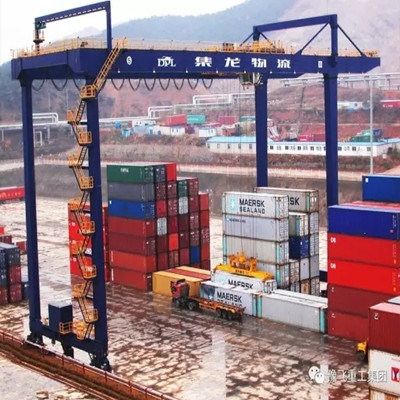 Rail mounted Container Gantry Crane