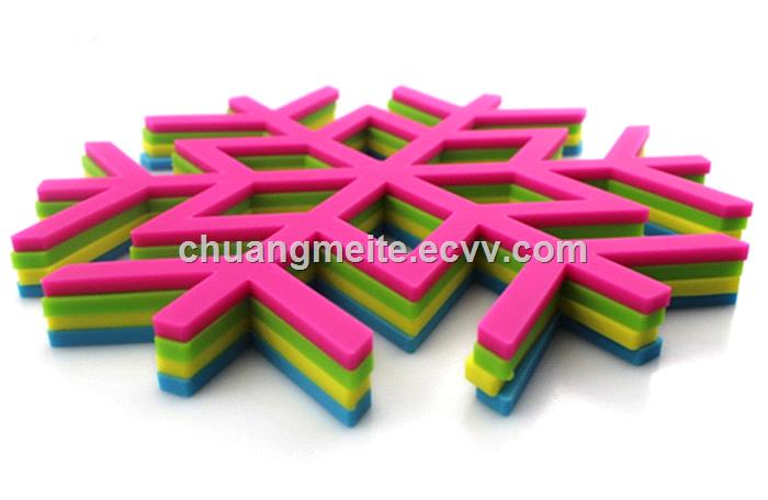 New style leaf shaped food grade heatresistant home tableware silicone mats