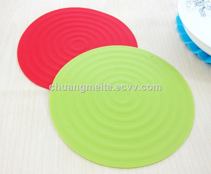 Fashion new style customized Ecofriendly home table accessories silicone mats