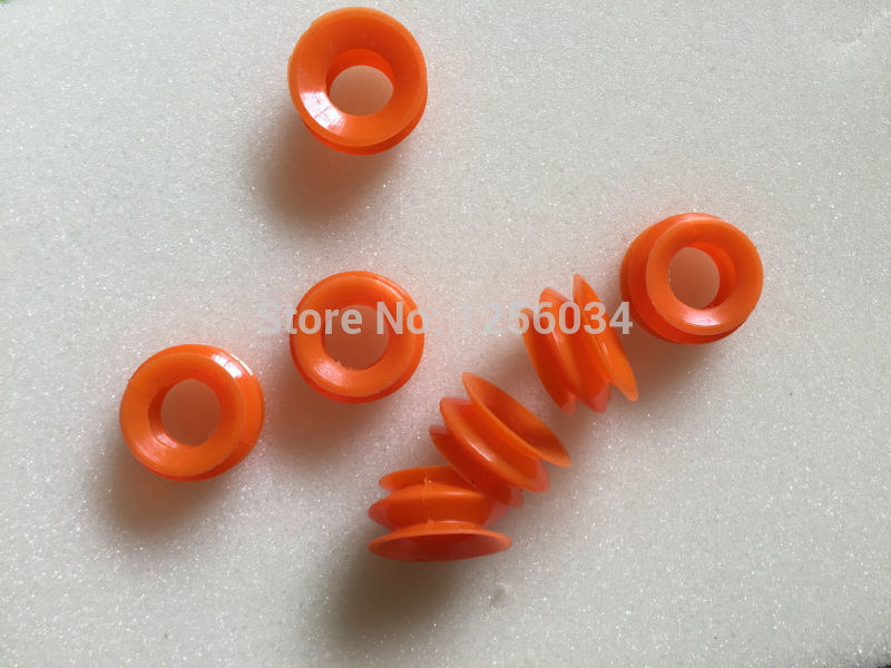 100 pieces free shipping rubber sucker for roland 300 and roland 700 machine 021F013230