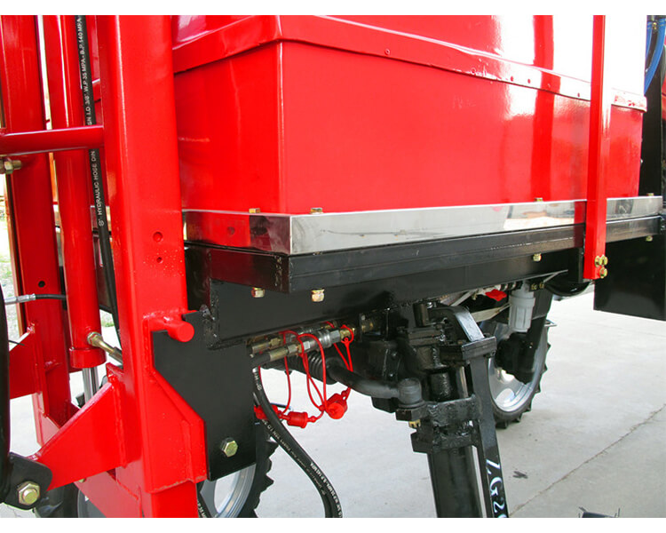 Selfpropelled Spraying Machine