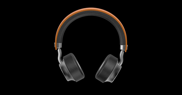 F8S SHARE ME BLUETOOTH HEADPHONE with CD SOUND QUALITY FOR MUSIC FANS