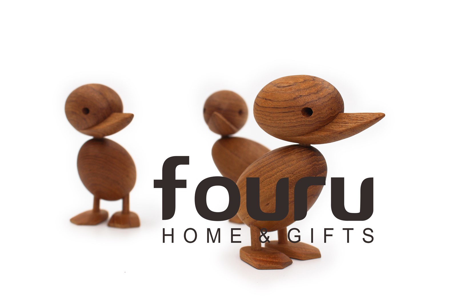 Nordic Wood Home Furnishing Ornaments Teak Wood Crafts Classic Creative Kids Toy SM Duck for Home