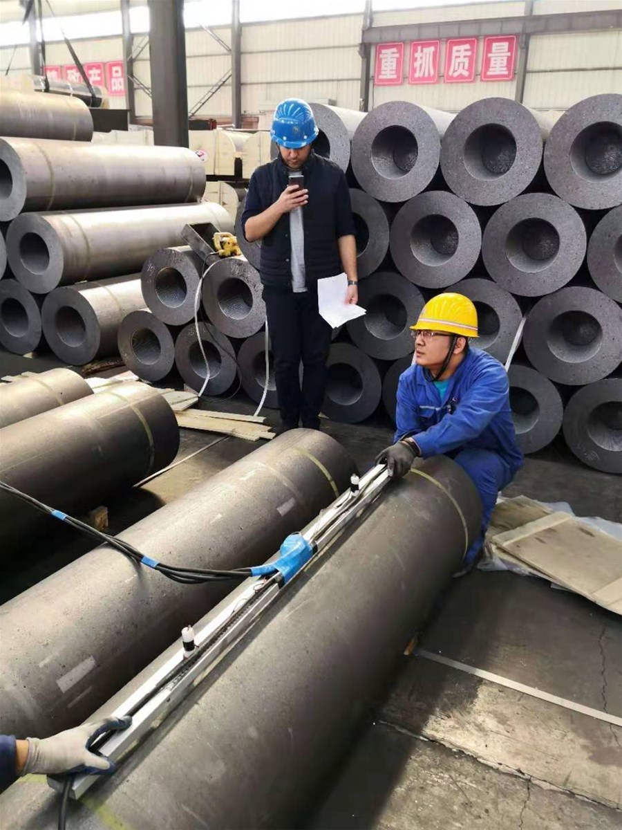 Ultra High Power Graphite Electrode