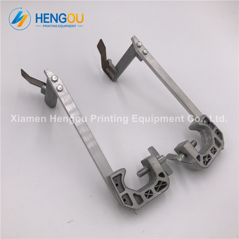 2 Pairs length 22cm Width 88cm Height 72cm Silver Heidelberg sheet separator parts