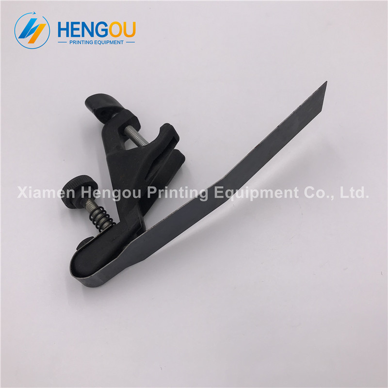 2 Pieces Durable 157x25x9Hcm Black Color Heidelberg sheet separator Length 157cm