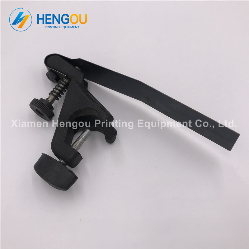 2 Pieces Durable 157x25x9Hcm Black Color Heidelberg sheet separator Length 157cm