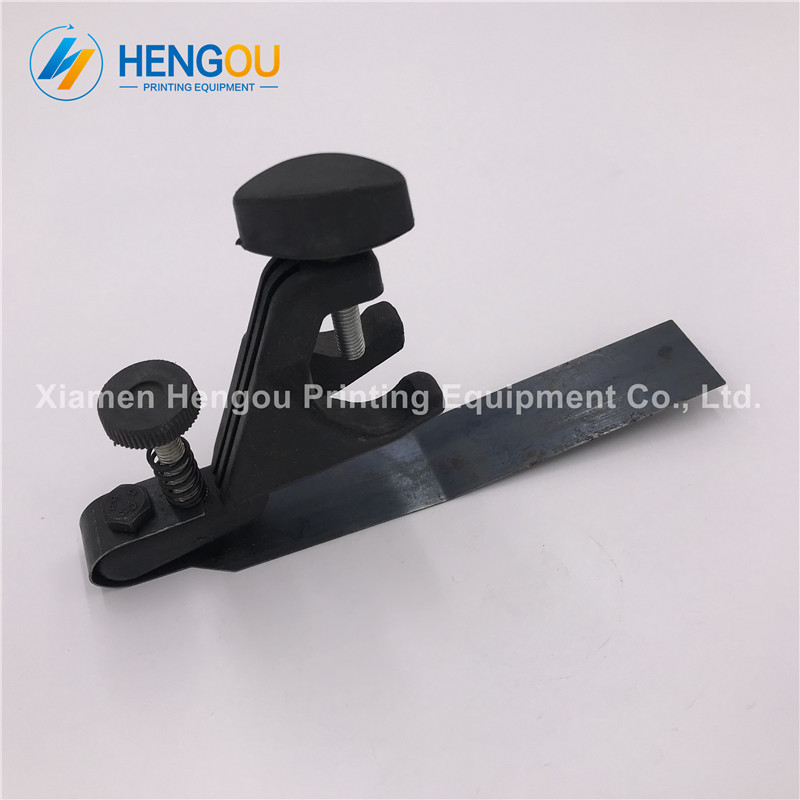 2 Pieces Durable 157x25x9Hcm Black Color Heidelberg sheet separator Length 157cm