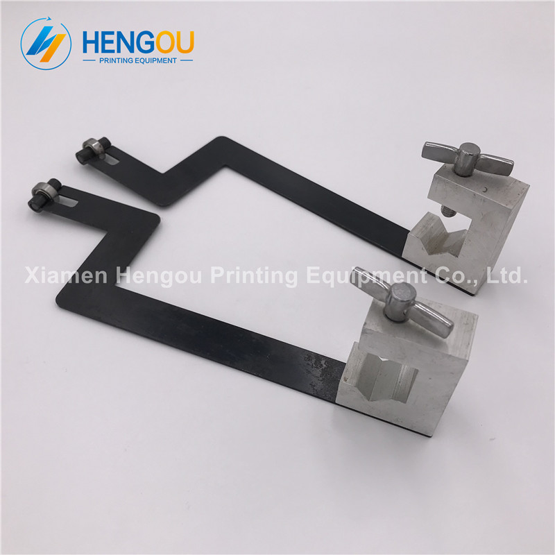 4 Pairs China post free shipping Heidelberg printing spare parts Length 225cm sheet separator with axle