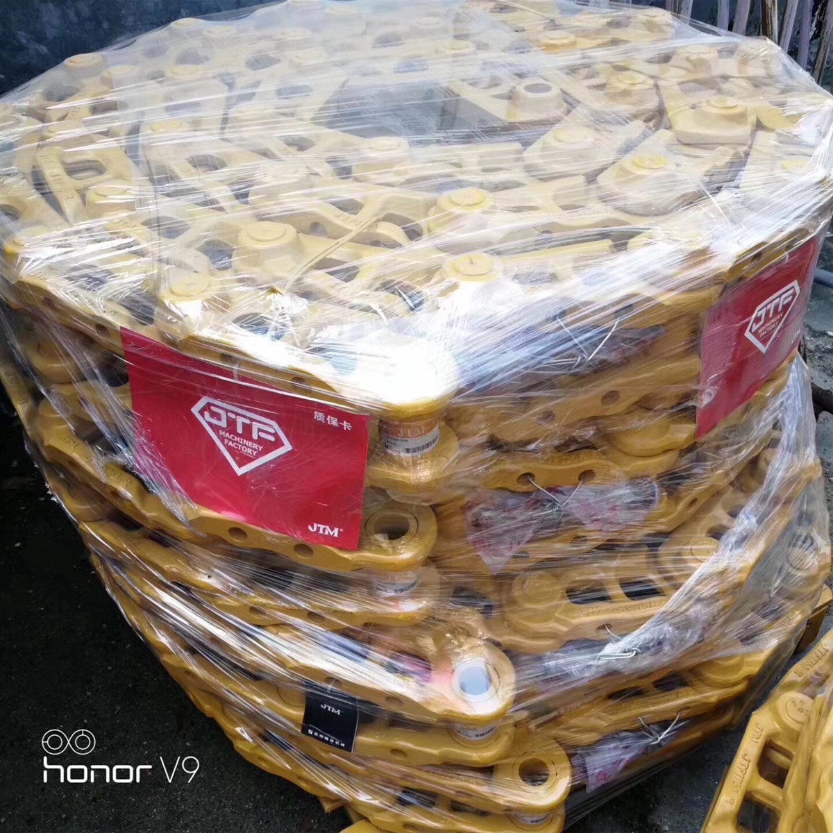 New Universal construction vehicles excavator chain for 50 tons crawler excavator Komatsu Hitachi Kato all models