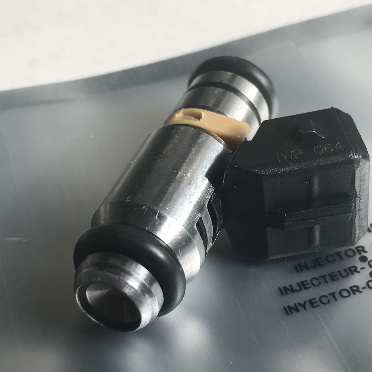 Fiat Multipla 16i 16V 99 IWP064 71737174 71724102 71718998 71718855 injector
