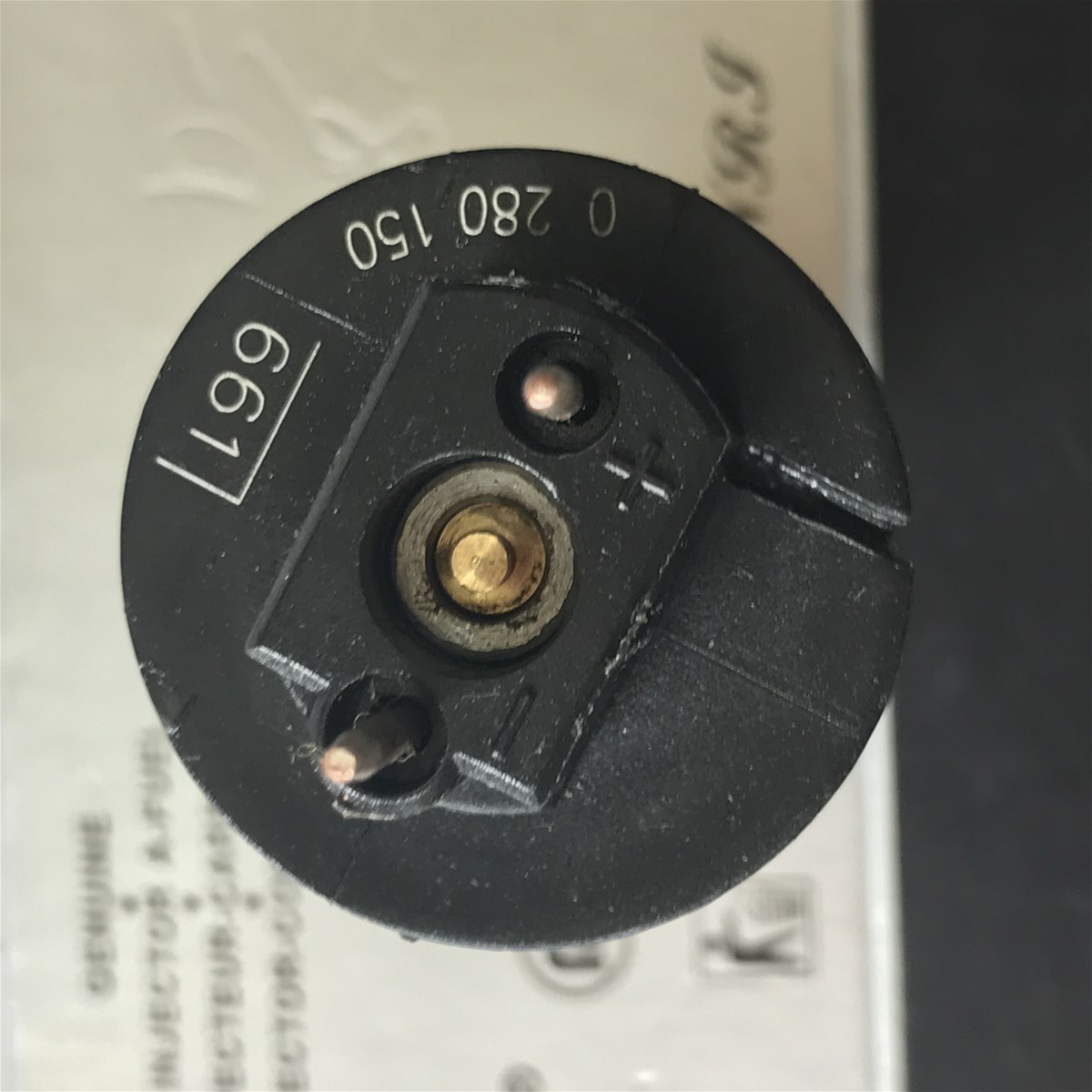 SUZUKI SWIFT GEO METRO FUEL INJECTOR 1955002160 0280150661 1571060B50