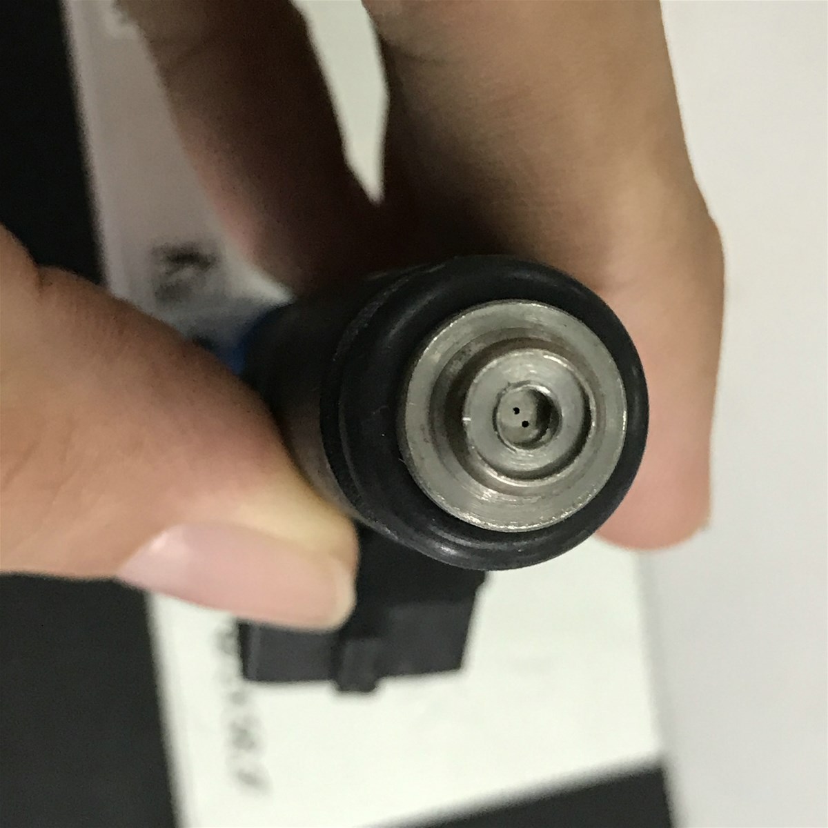 Injecteur pour Renault R9 R19 ClioKango K7J Enjektor 8200128961
