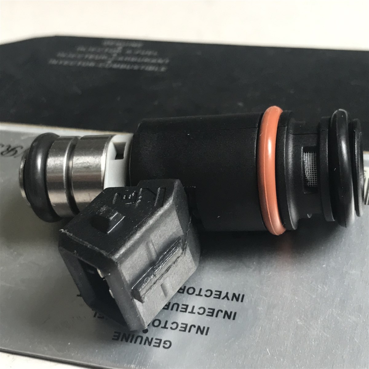 Fuel Injector VW EuroVan Golf Jetta 28 V6 IWP076 021906031D CORABELLE VW T5