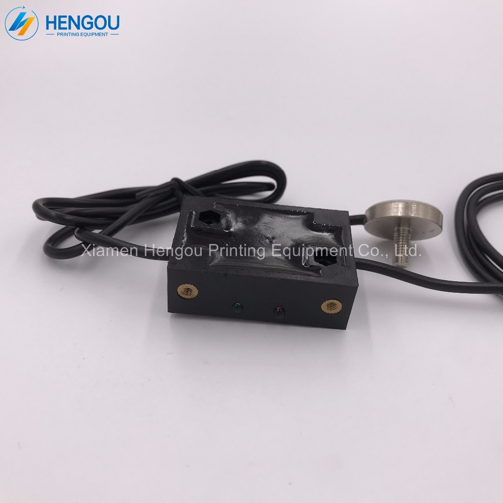 1 Piece G2122131104B Heidelberg PM52 SM52 Machine Sensor CAPAC SWIT PROX G21221311