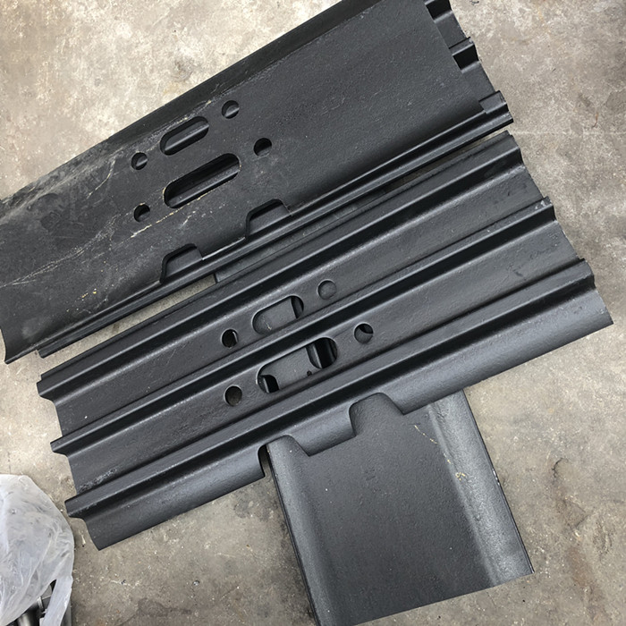 Universal Crawler Equipment Grouser Tracks 20T Excavator Track Shoes