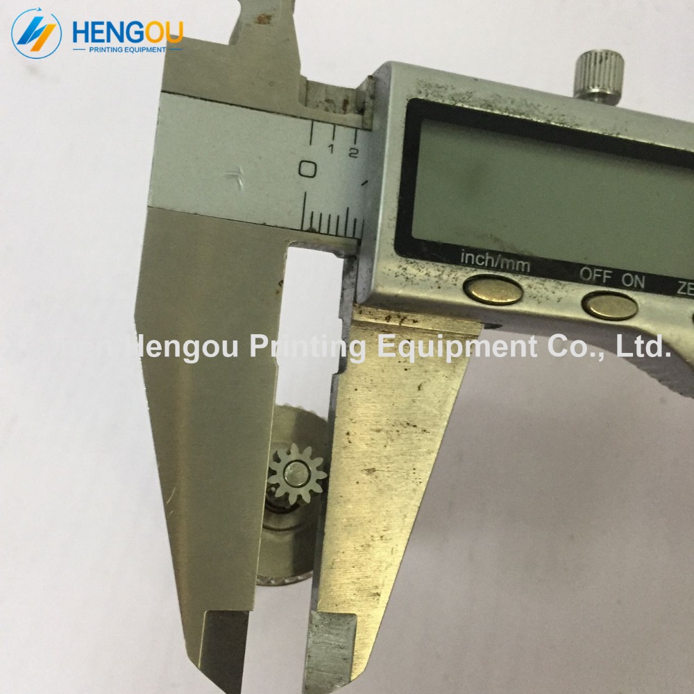 1 Piece high quality Heidelberg machine spare parts 11 teeth ink key motor 711121311