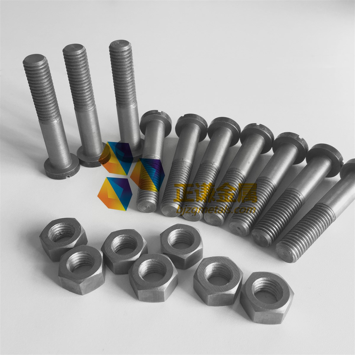 High temperature molybdenum screws fasteners for high temperature furnace