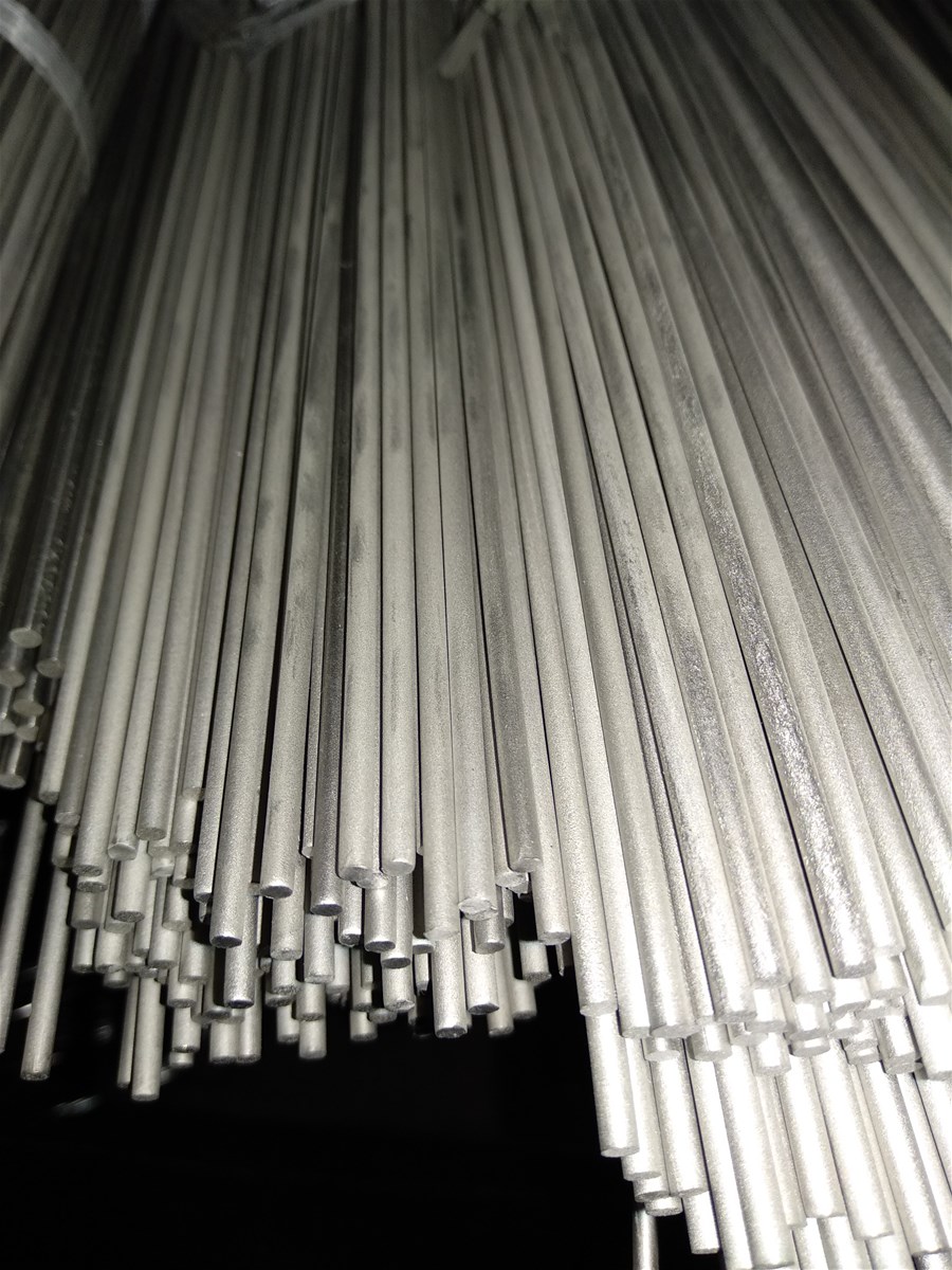 Hot rolled 30X1000mm Titanium Welded Rods Strainght titanium welded wires