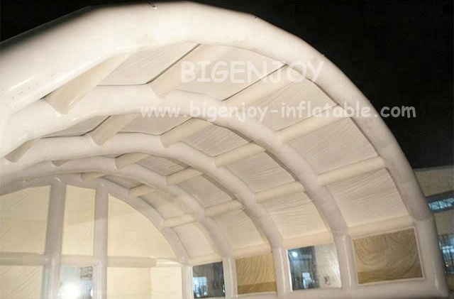 White large inflatable wedding tent for party with clear window