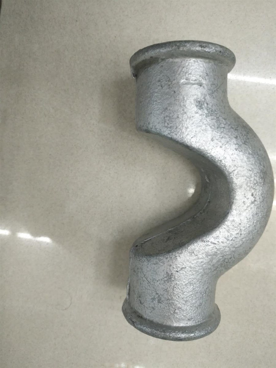 electroplate cross pipe is galanvized in different sizes