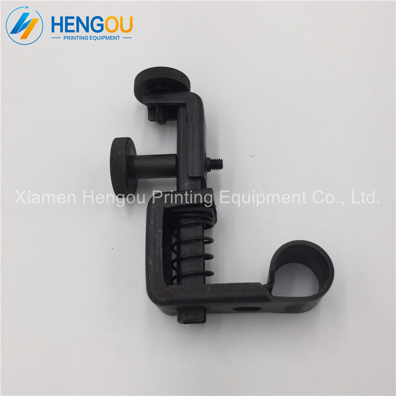 1 pcs feeder brush holder 66028105F for heidelberg printing machine SM102 CD102 SM74 SM52 PM52 PM74 MO