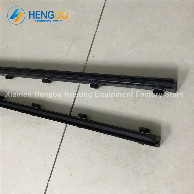 Heidelberg GTO 52 clamp cpl 69006002F Heidelberg GTO52 machine parts plate clamp 6 bolts