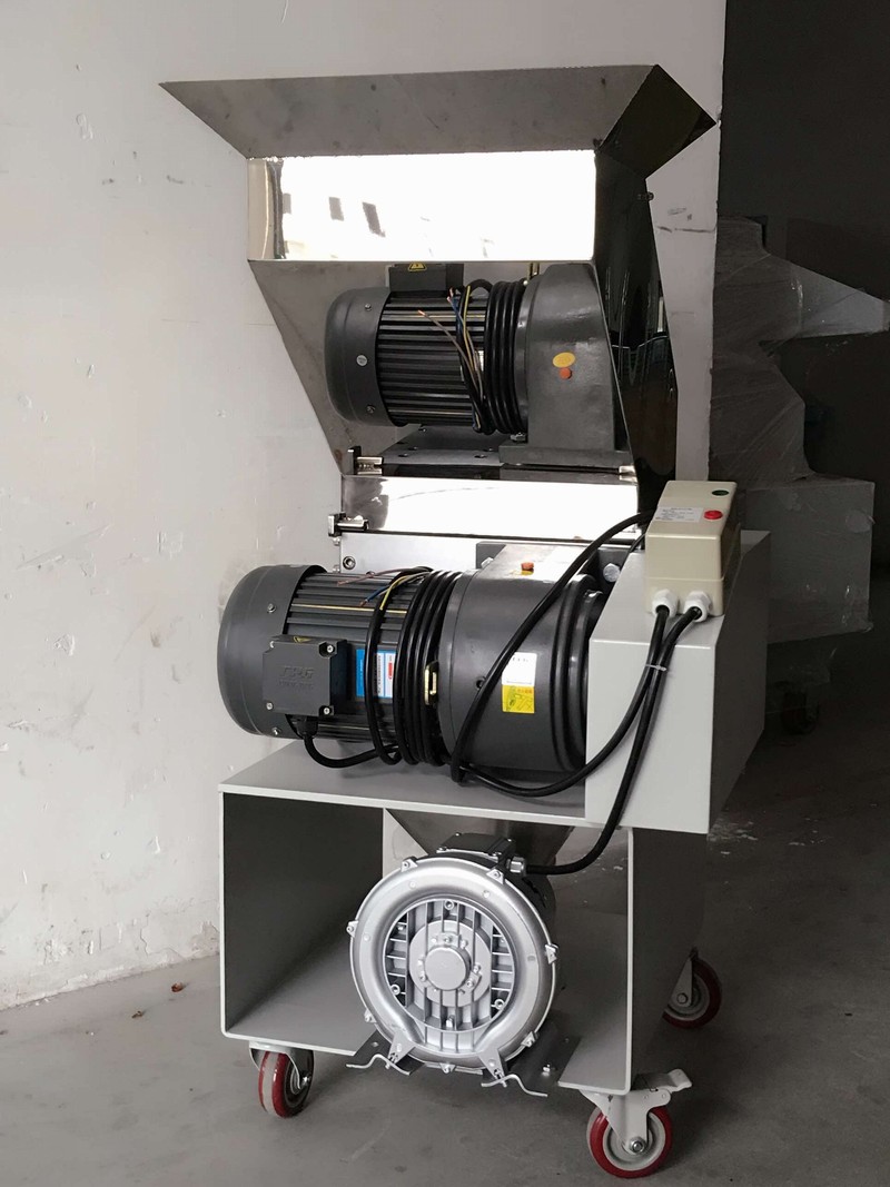 Plastic Granulating Machine LowSpeed Granulator