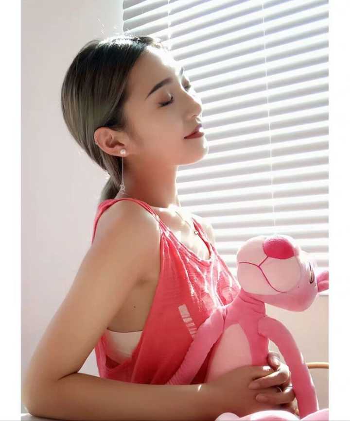 Xiaomi 6a mobile smartphone for youth photos available to both the elderly and students
