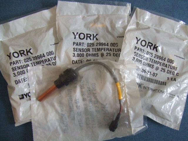 YORK Chiller Parts Appication Water Temperature Sensor 02529964000