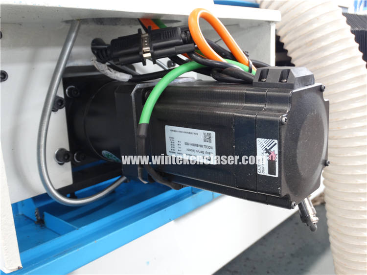 Leadshine servo motor and drivers