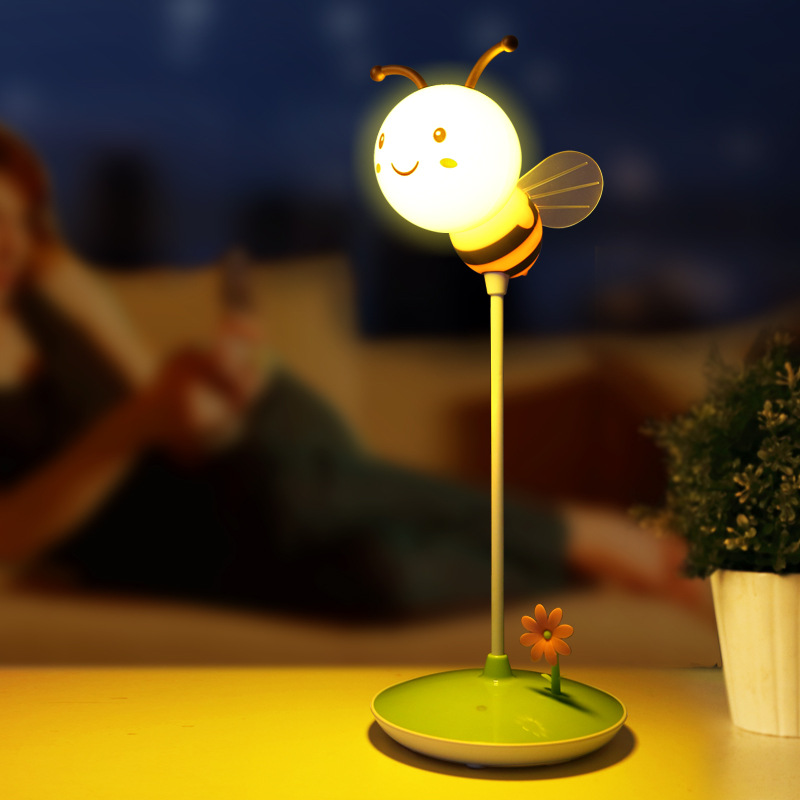 New bee 3D timing dimming desk lamp for students touch the switch and charge it