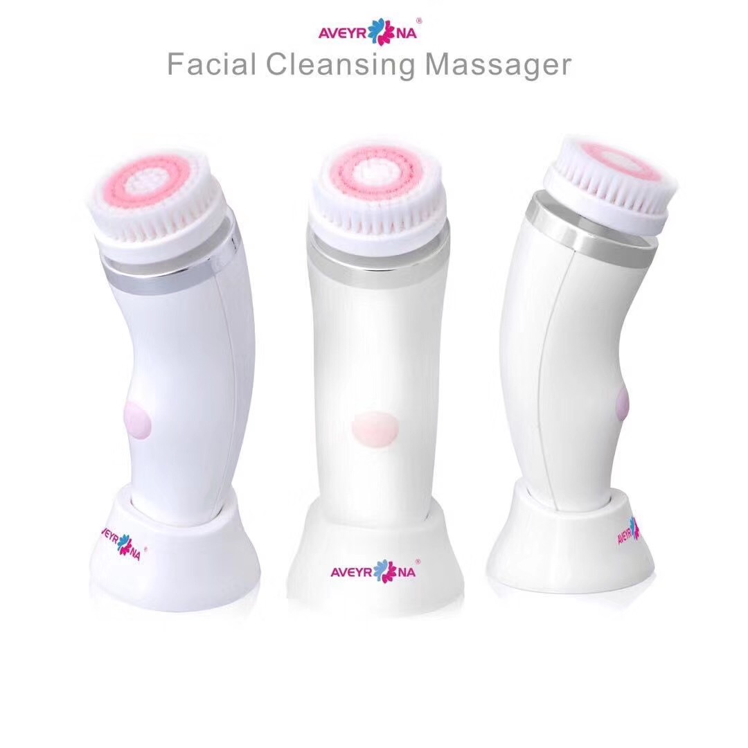 Facial Cleansing Massager remove makeup clean the skin